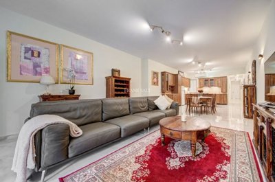 1 - Marsaskala, Propriété