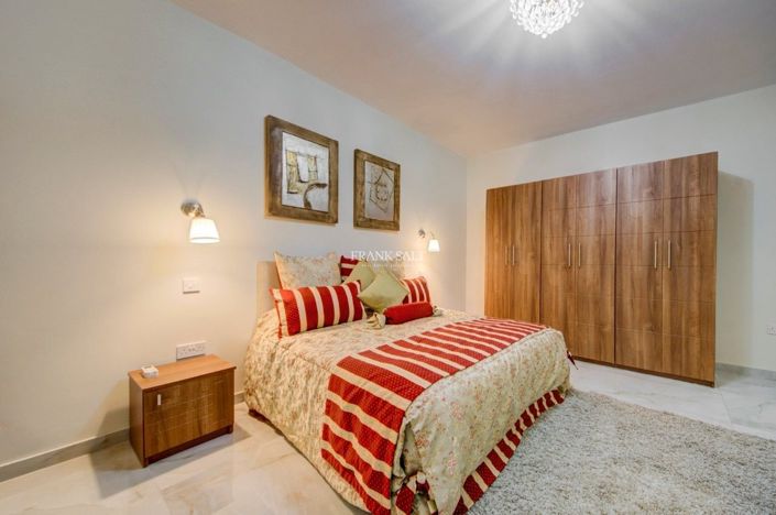 Image No.12-Propriété de 3 chambres à vendre à Marsaskala