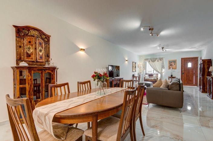 Image No.6-Propriété de 3 chambres à vendre à Marsaskala