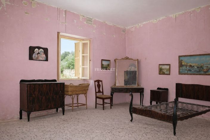 Image No.7-Propriété de 6 chambres à vendre à Zejtun