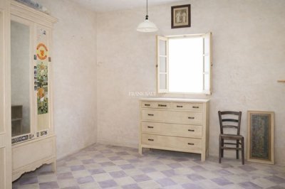 09c645da-64e1-4faf-93fb-f47f8312dace