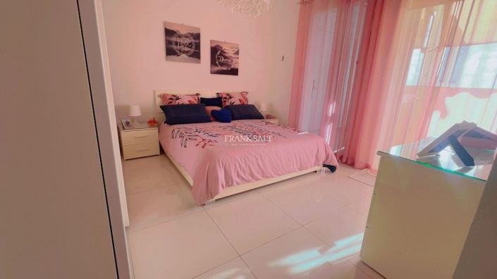 Image No.4-Propriété de 3 chambres à vendre à Santa Venera