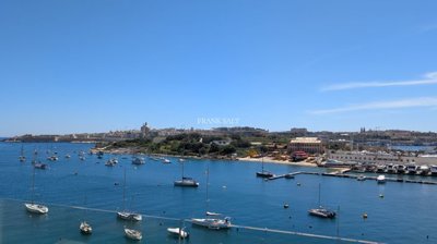 f0fb7ba2-e00f-42c0-ae0c-d6385866eb16