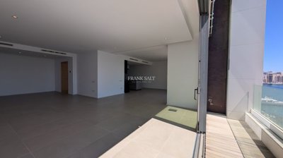 76fdb5cf-a10f-4c11-af24-c82dbf6ddf76