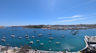 eb62ffec-a316-4cdf-a905-79f40ab406cf