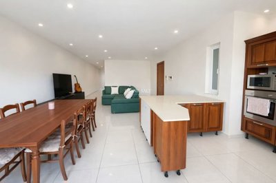 1 - Attard, Propriété