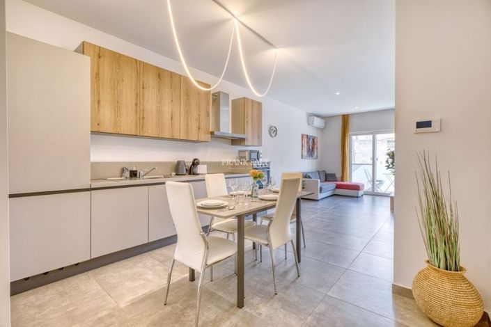 Image No.2-Propriété de 1 chambre à vendre à Gzira