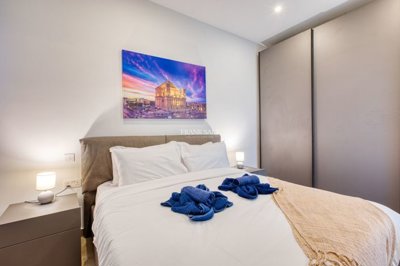 ef45b01f-c2c4-428b-acdc-41400fdd782d