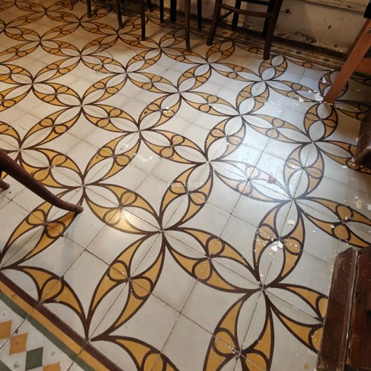 Image No.7-2 Bed Property for sale