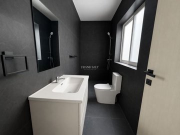 3245981c-0511-401f-a5f2-e51e761e7c1e