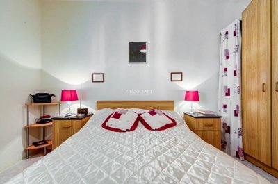 c86d7130-e546-4542-a9b7-9e78160cff93