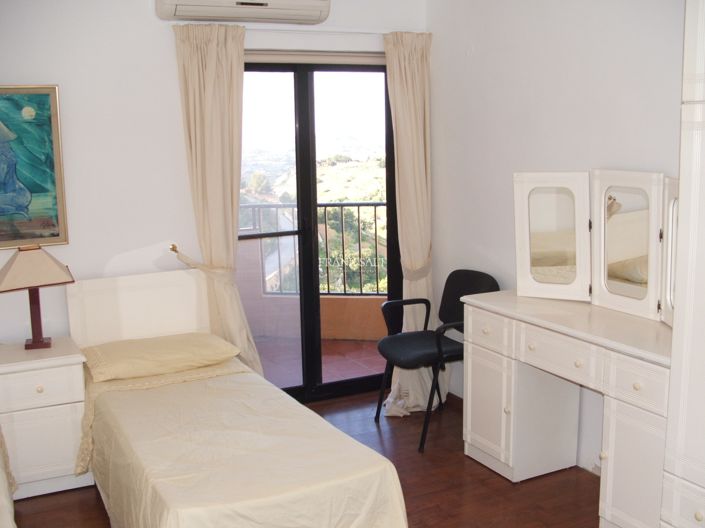 Image No.2-Propriété de 3 chambres à vendre à Madliena