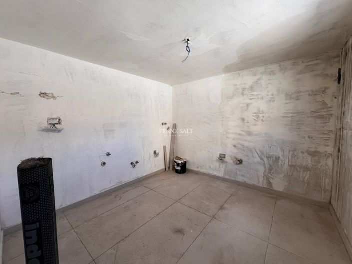 Image No.2-3 Bed Property for sale