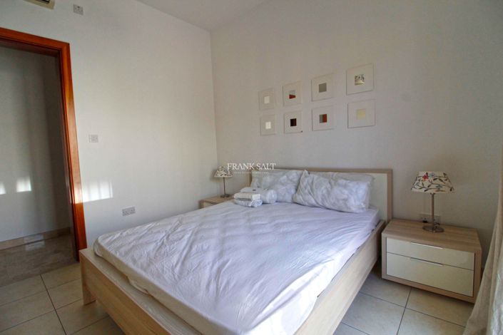 Image No.8-3 Bed Property for sale
