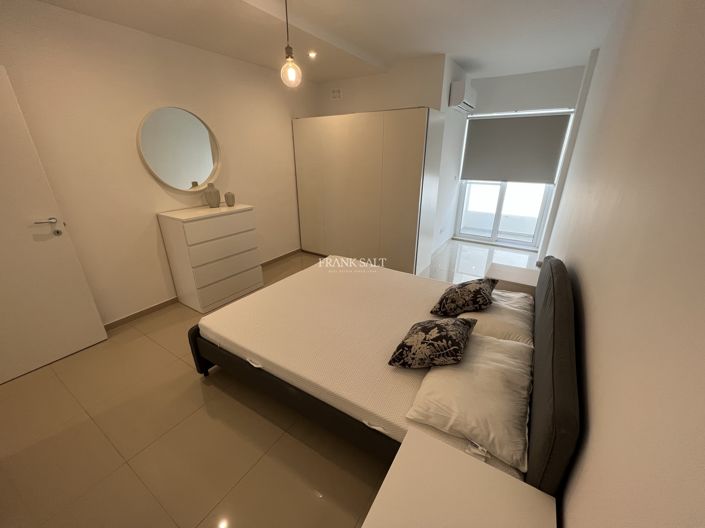 Image No.16-2 Bed Property for sale