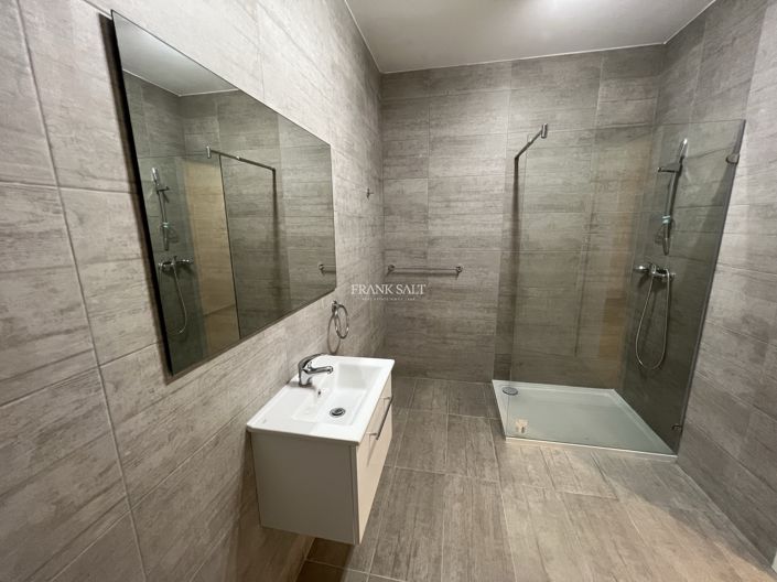 Image No.20-2 Bed Property for sale