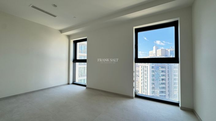 Image No.4-1 Bed Property for sale