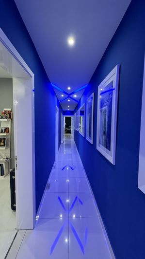 Image No.10-3 Bed Property for sale