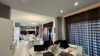 ed917b1d-8428-4496-946c-d0083b05fddb