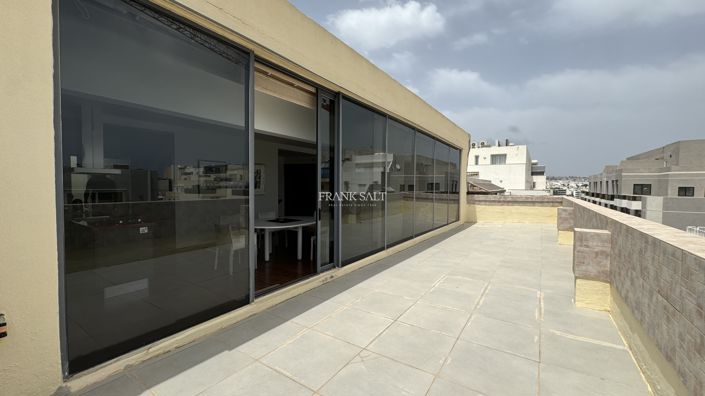 Image No.17-3 Bed Property for sale