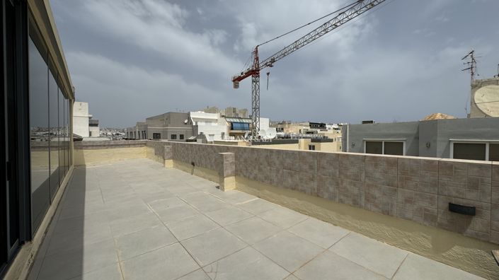 Image No.18-3 Bed Property for sale