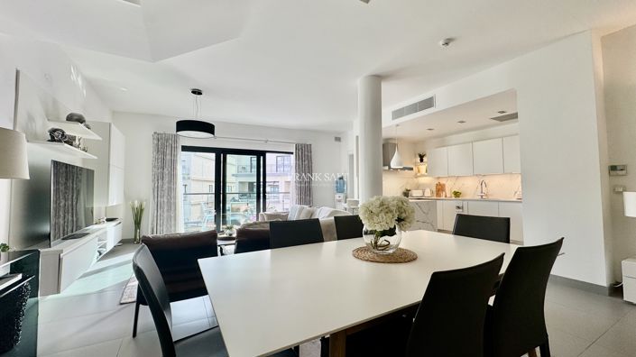 Image No.3-Propriété de 3 chambres à vendre à Malta