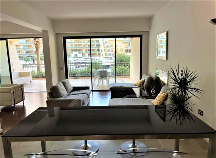 Image No.3-2 Bed Property for sale