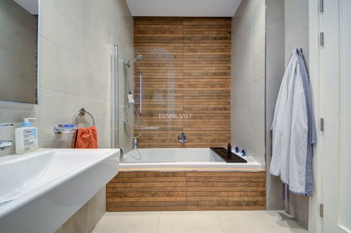 Image No.17-Propriété de 3 chambres à vendre à Malta