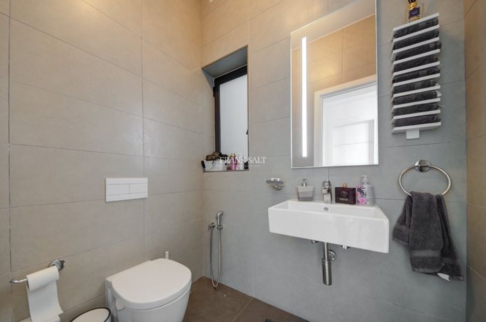 Image No.23-Propriété de 3 chambres à vendre à Malta