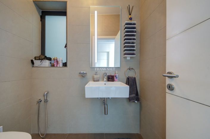 Image No.24-Propriété de 3 chambres à vendre à Malta