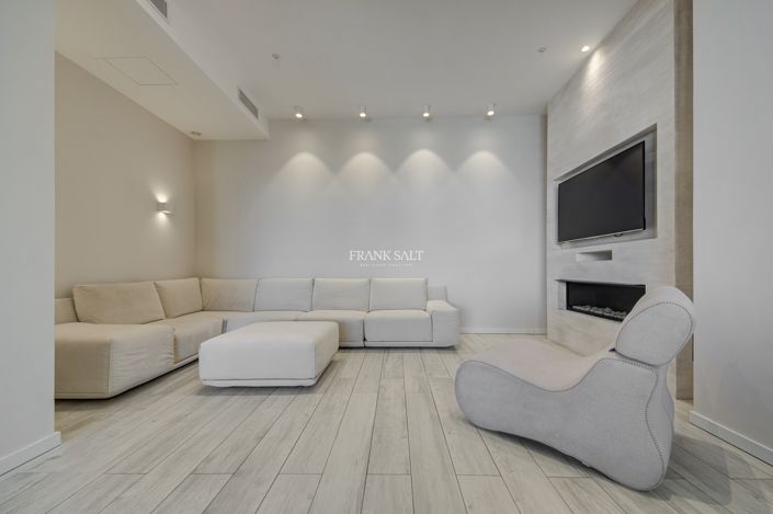 Image No.13-Propriété de 3 chambres à vendre à Malta