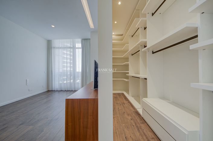 Image No.21-Propriété de 3 chambres à vendre à Malta