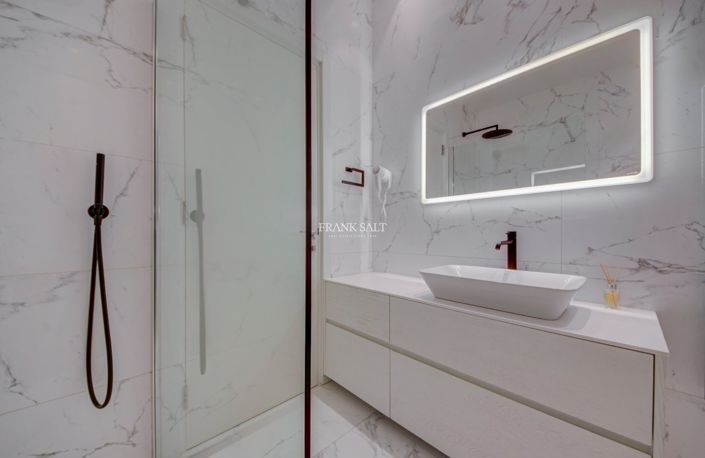 Image No.36-Propriété de 3 chambres à vendre à Malta