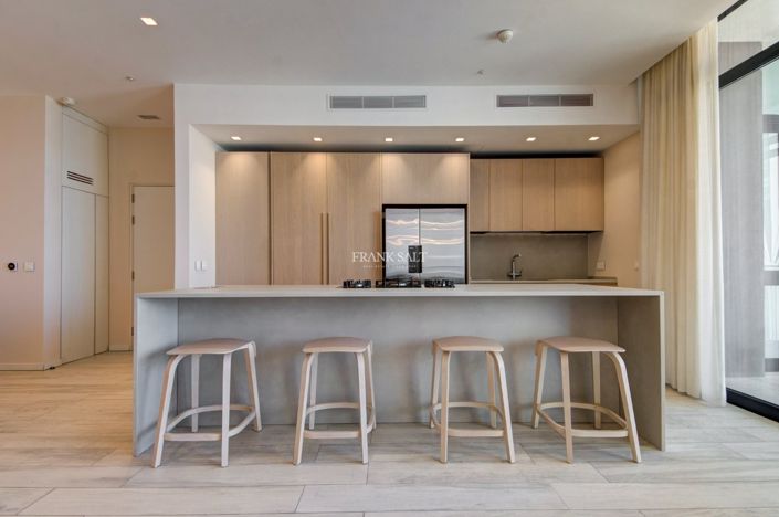 Image No.4-Propriété de 3 chambres à vendre à Malta