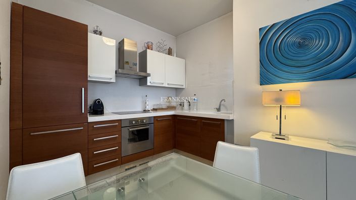 Image No.2-2 Bed Property for sale