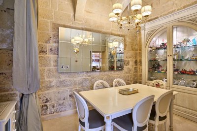 3d954636-6b4b-49d2-88c5-b9960a46afd3