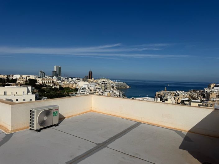 Image No.14-2 Bed Property for sale