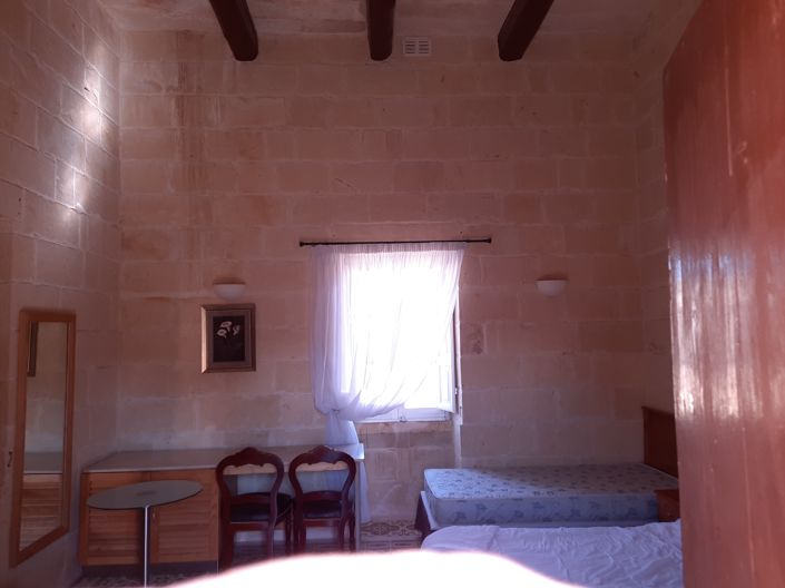 Image No.13-3 Bed Property for sale