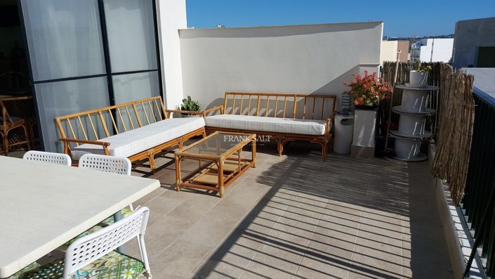 Image No.16-3 Bed Property for sale