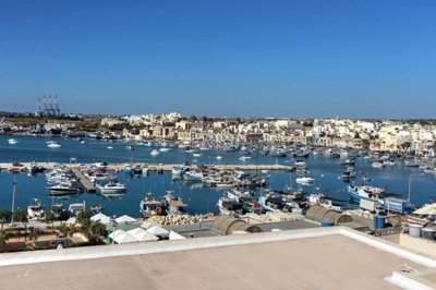 da083d02-03ce-4358-a337-ef9716f3adb2