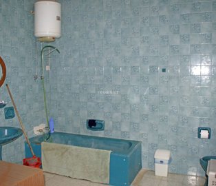 2efebc86-aede-4212-bad5-7a2bf0056038