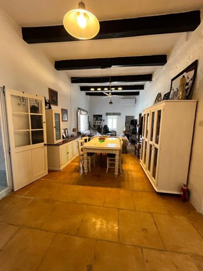 Image No.4-3 Bed Property for sale