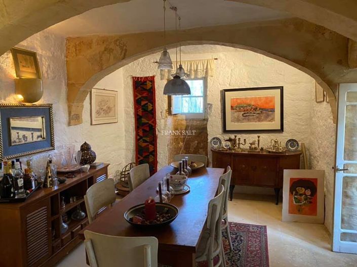 Image No.5-3 Bed Property for sale