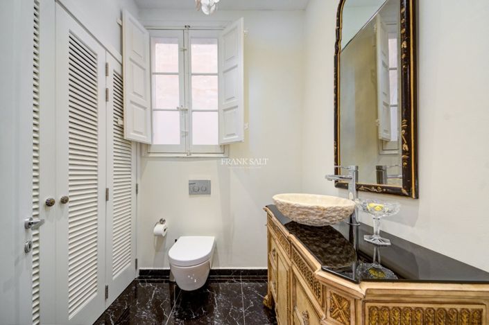 Image No.23-Propriété de 3 chambres à vendre à Sliema