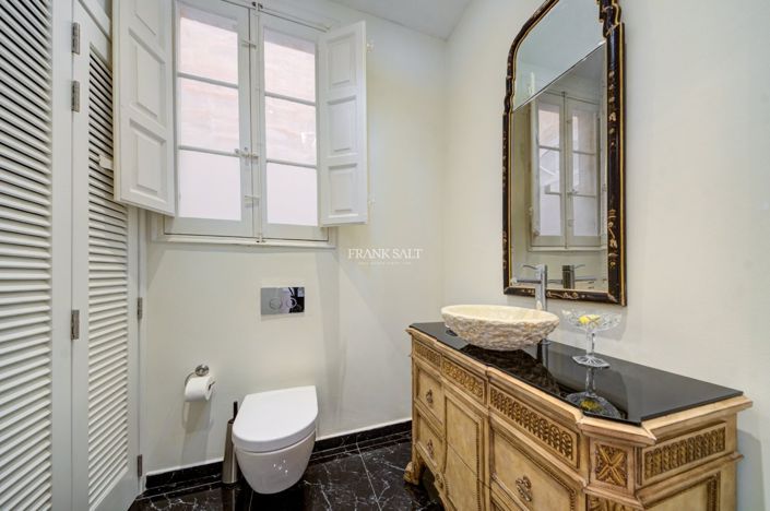 Image No.25-Propriété de 3 chambres à vendre à Sliema