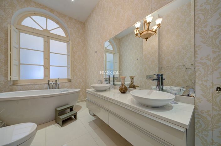 Image No.33-Propriété de 3 chambres à vendre à Sliema