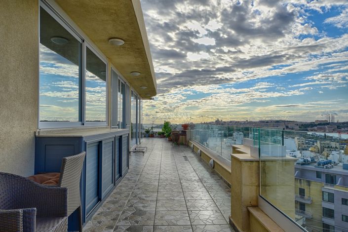 Image No.2-3 Bed Property for sale