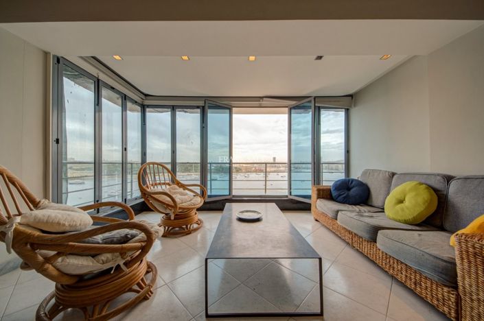 Image No.16-2 Bed Property for sale