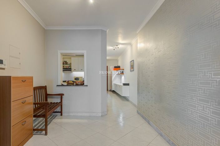 Image No.26-2 Bed Property for sale