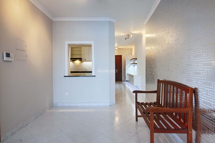 Image No.8-2 Bed Property for sale